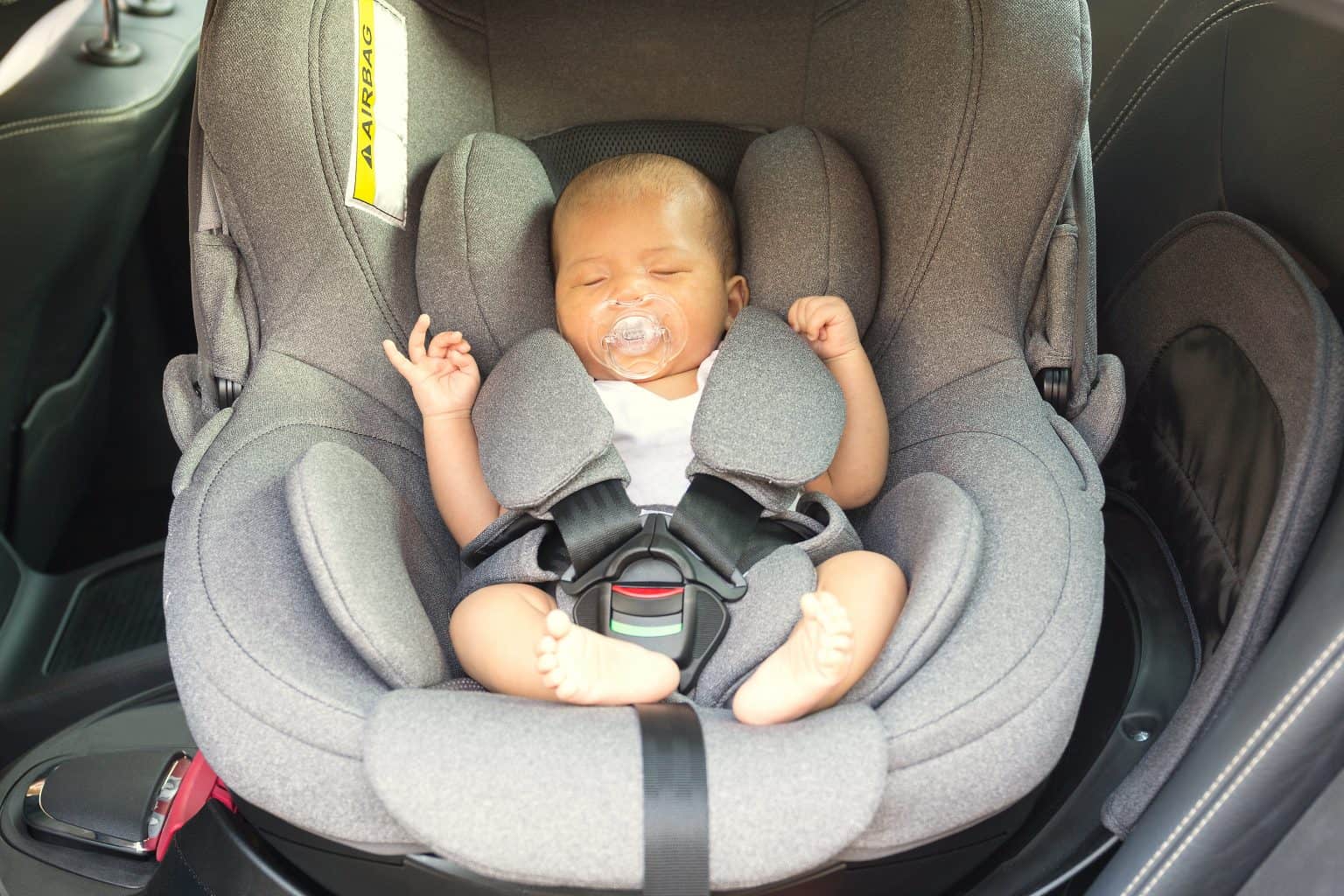 Como Llevar A Un Bebe Coche